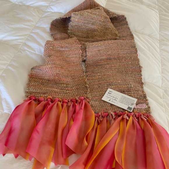 HANDCRAFTED SCARF BY \